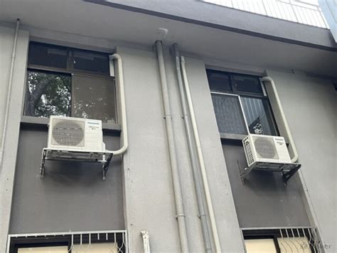 冷氣室外機安裝規定|建物外牆安裝冷氣，目前没法規可管，內政部僅訂定「參考用的指。